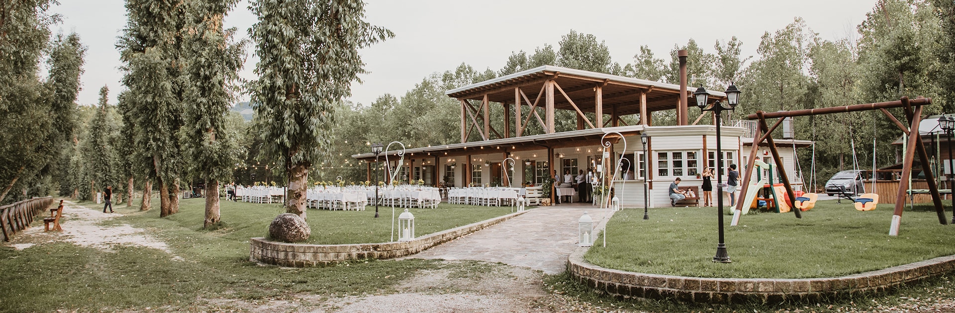 Lago di Oz | Ingresso al Ristorante