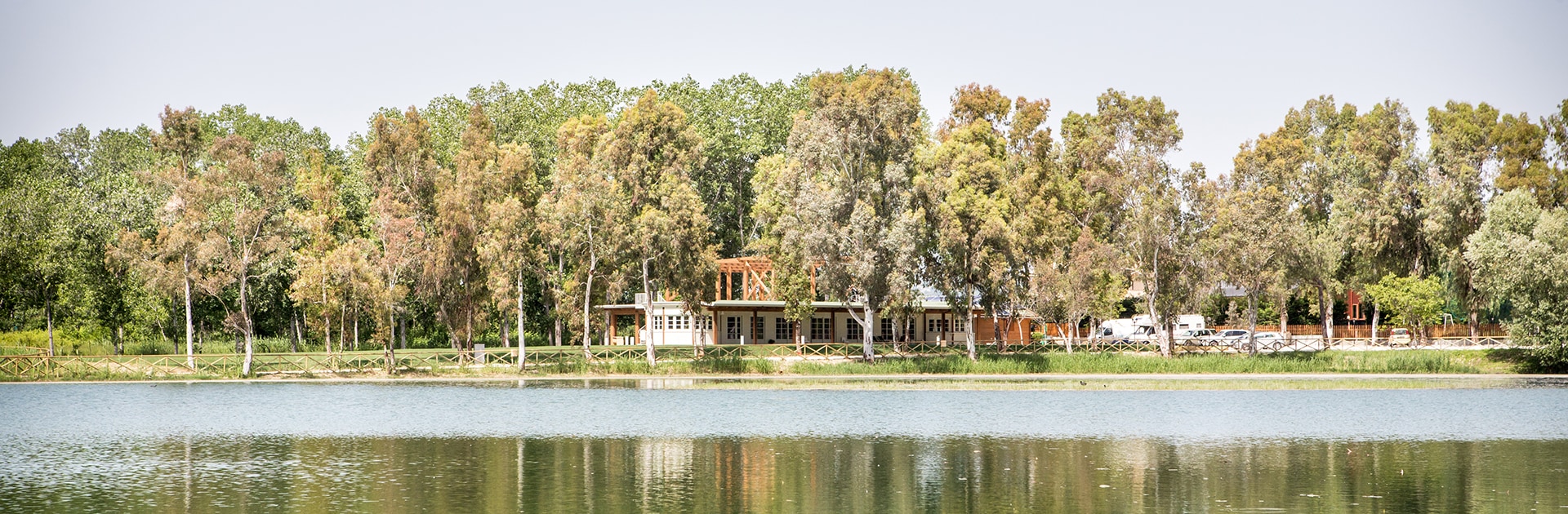 Lago di Oz | Ristorante sul lago, parco e pesca sportiva ad Ascoli Piceno Spinetoli